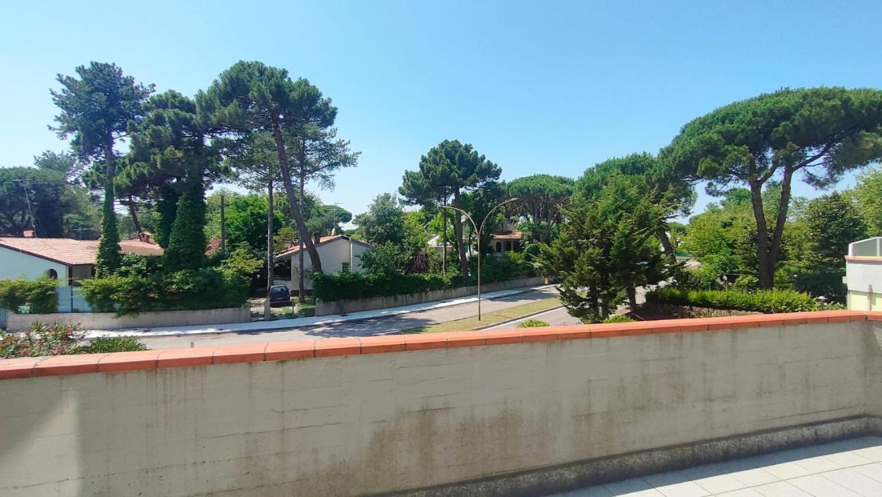 La Dolce Vita - Apartment With Shared Pool And Large Terrace リド・デッレ・ナツィオーニ エクステリア 写真