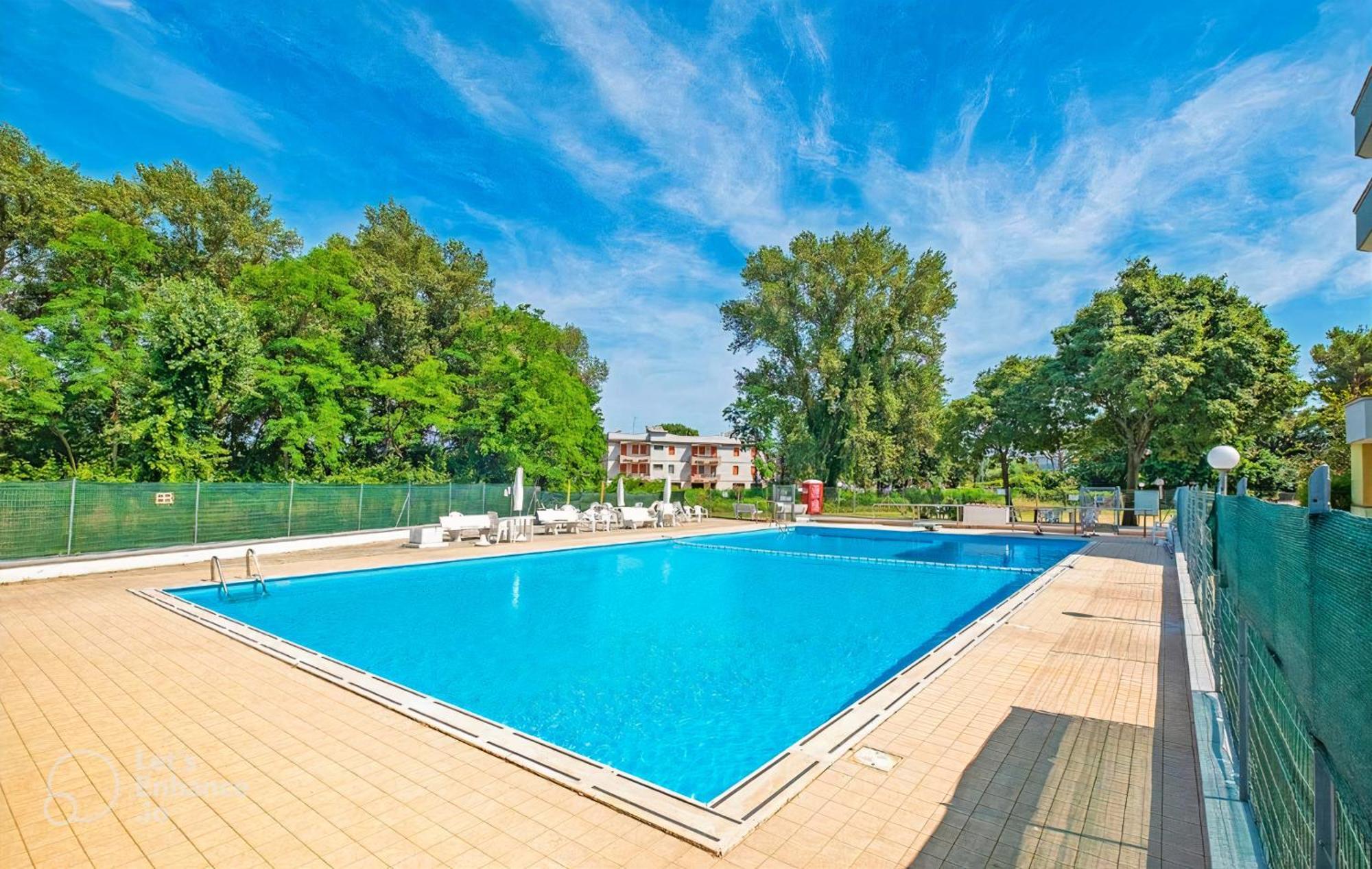 La Dolce Vita - Apartment With Shared Pool And Large Terrace リド・デッレ・ナツィオーニ エクステリア 写真
