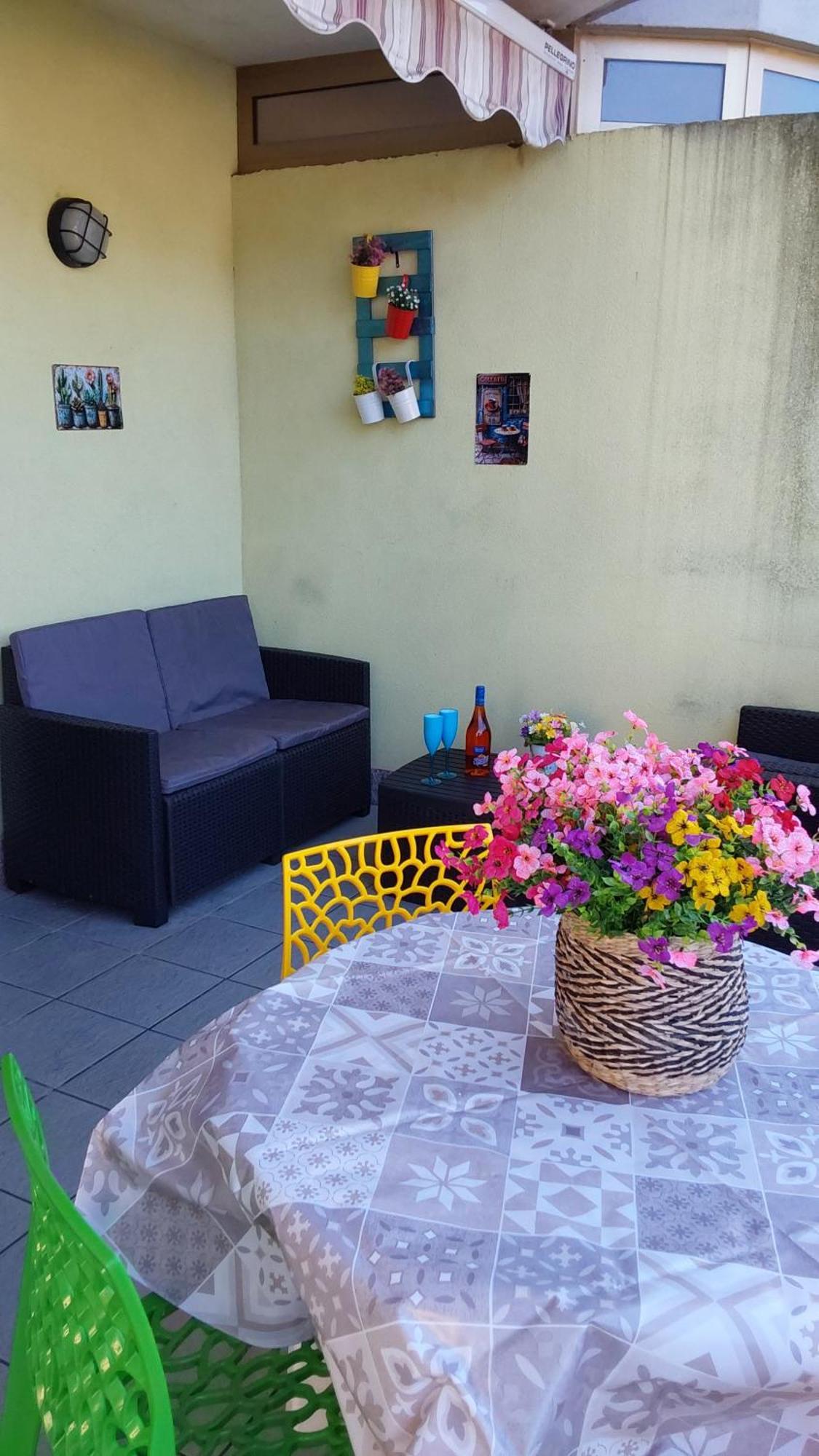 La Dolce Vita - Apartment With Shared Pool And Large Terrace リド・デッレ・ナツィオーニ エクステリア 写真